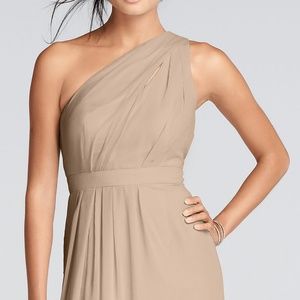 Juniper green David’s Bridal bridesmaid dress